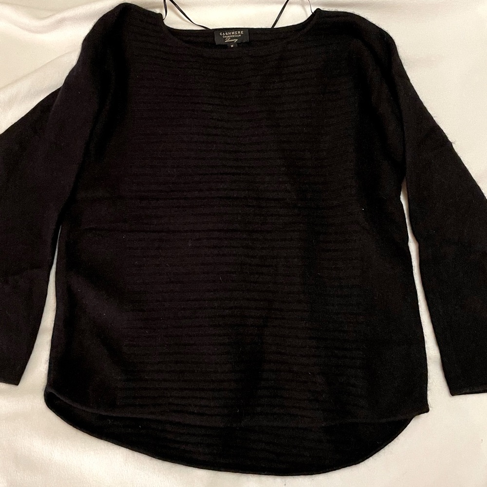 Like new! cashmere sweater